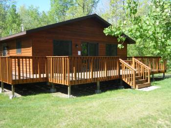 Cabin_19_deck.jpg